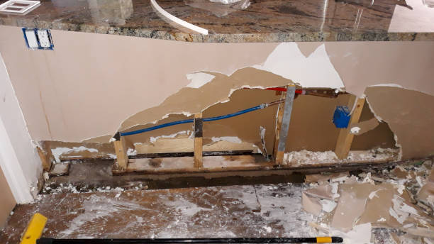 Best Commercial water damage restoration  in Hollister, CA